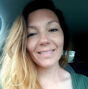 Meet your Posher, Laurie